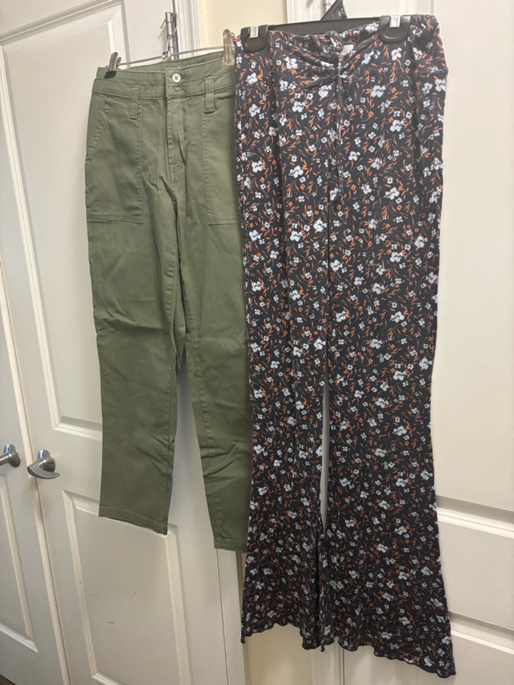 Olive Utility Pants & Black Floral Wide-Leg Pants - Two-Pack